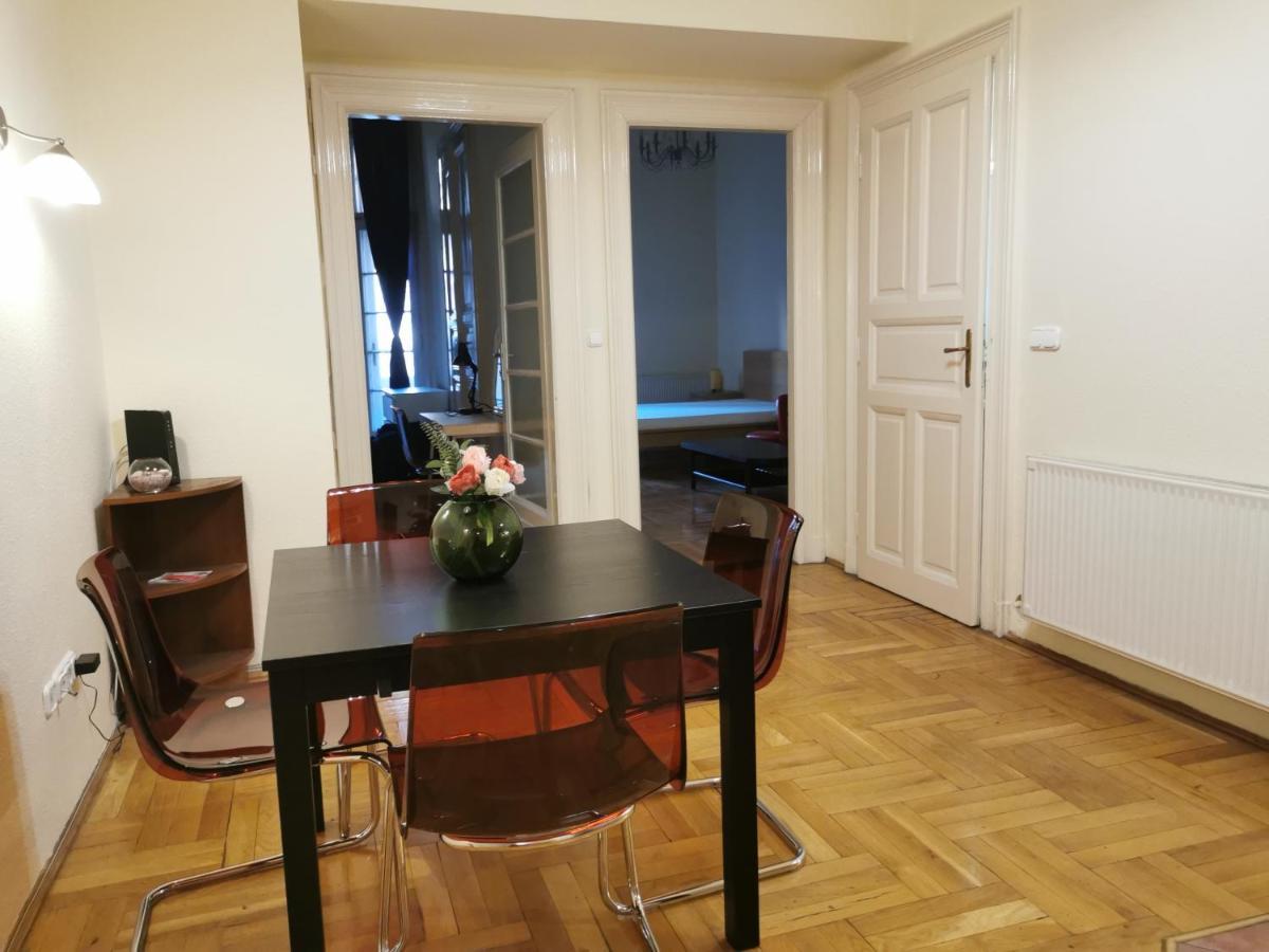 Andrassy Suite Budapest Esterno foto