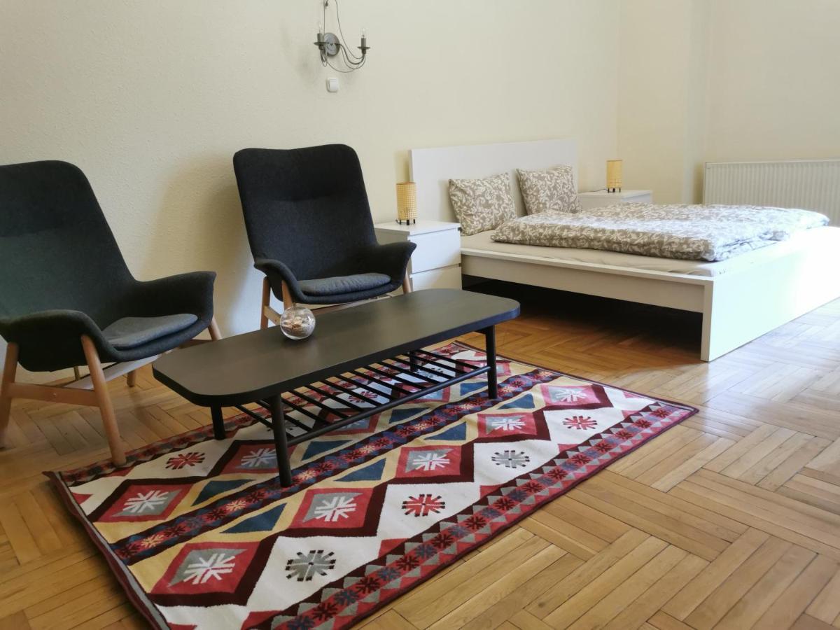 Andrassy Suite Budapest Esterno foto