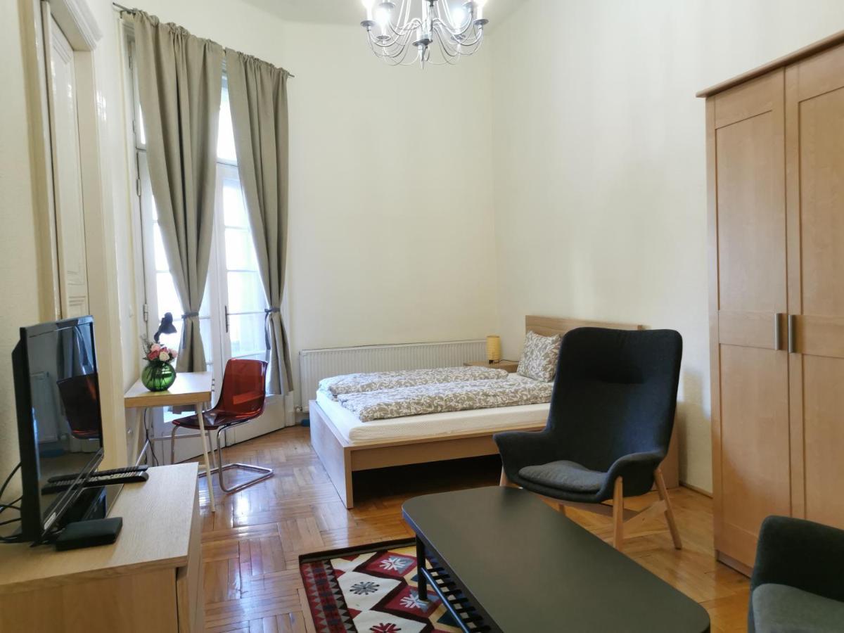 Andrassy Suite Budapest Esterno foto