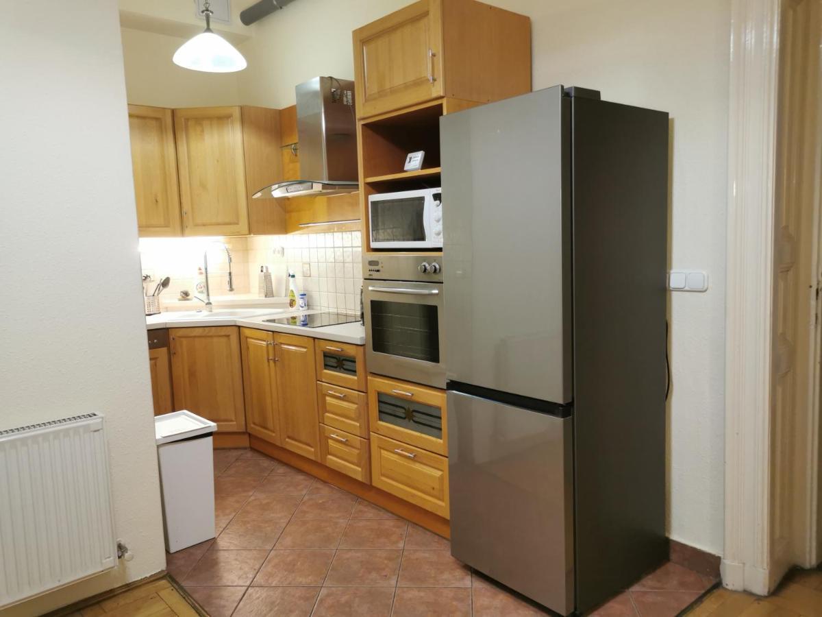 Andrassy Suite Budapest Esterno foto
