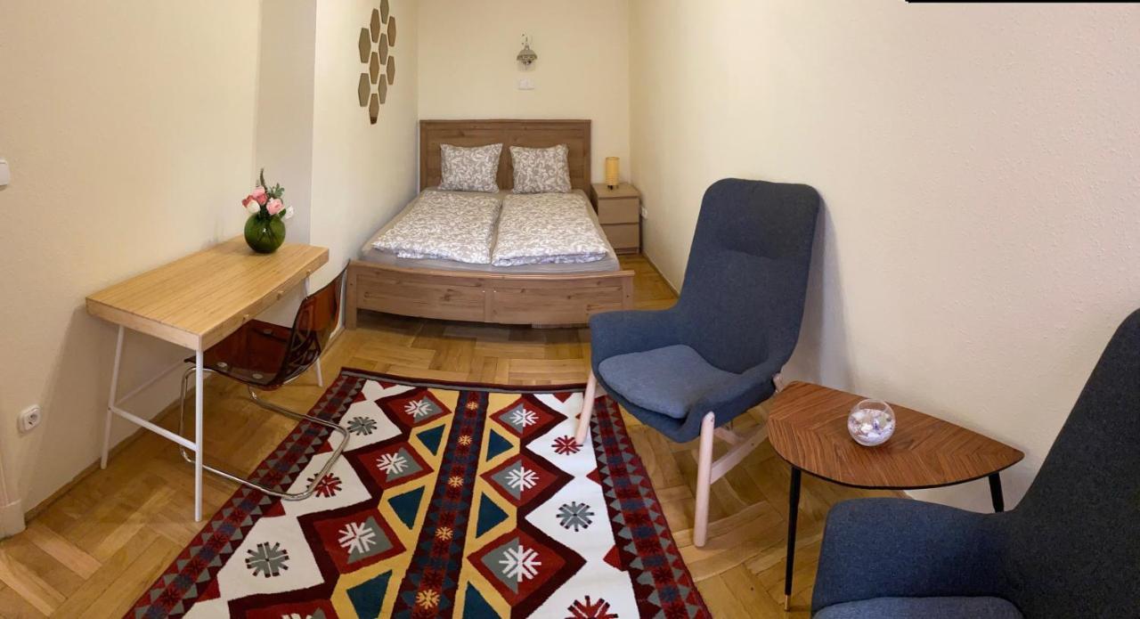Andrassy Suite Budapest Esterno foto